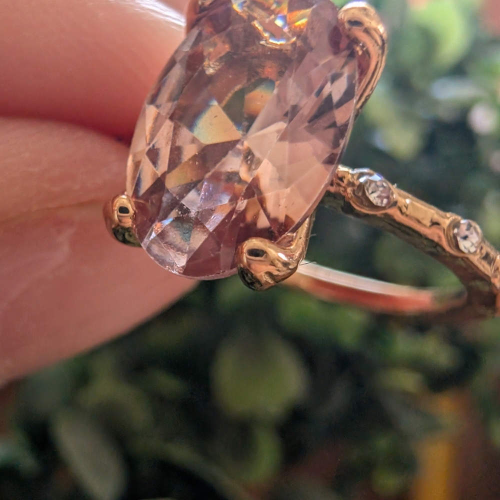 Fashion Jewelry Faux Diamond Brown and Gold  Ring Size 9 - Picture 2 of 5